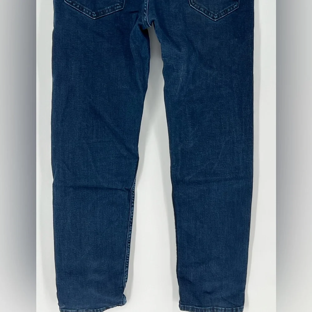 LEVI 502 TAPER FIT SOFT JEANS WITH STRETCH SO MOVES WITH YOU ABD LOOKS‎ GREAT
